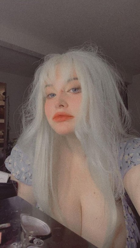 Milkmews porn model pictures