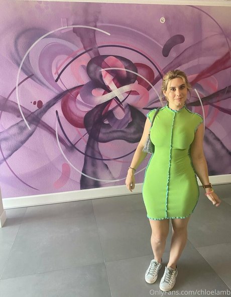 chloelamb star xxx archive