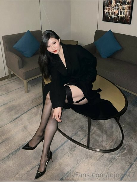 jiaojiaosquats sexy actress galleries