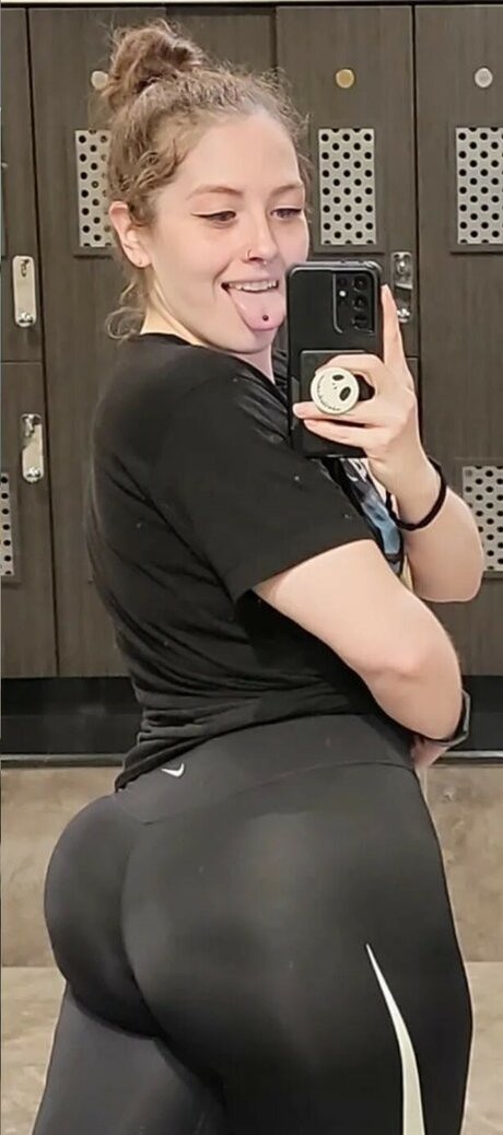 planetfitbritt pretty star picture