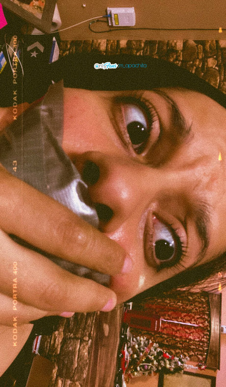 m apachita erotic model picture