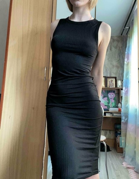 lilu marlow free actress pics