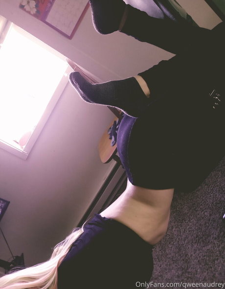 qweenaudrey nice model gallery