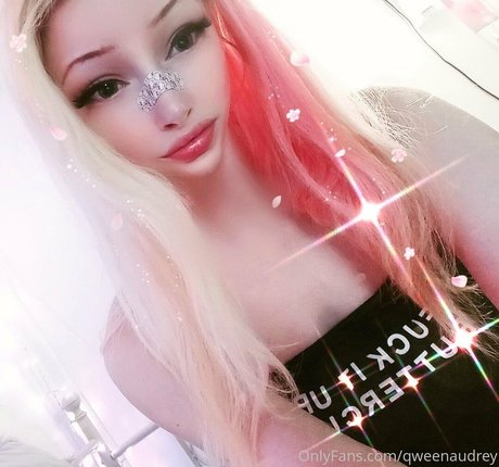 qweenaudrey star nudes image