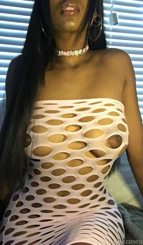 realmarinalina best model images