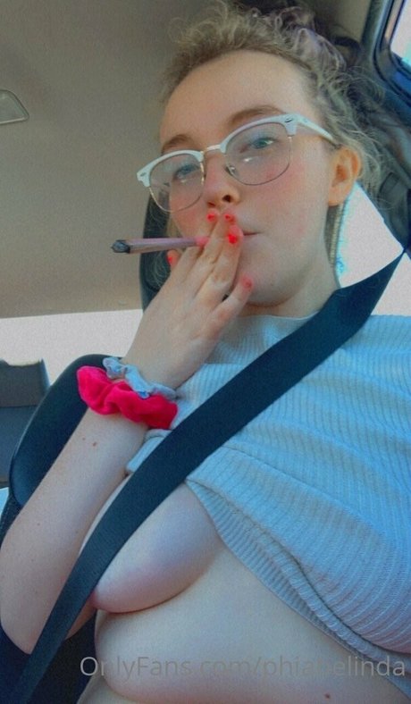 phiabelinda model sex galleries