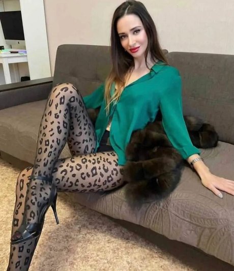 Irene Maria Collant erotic star archive