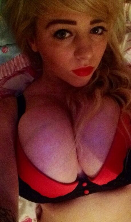 Gina May Mielke nice star pic