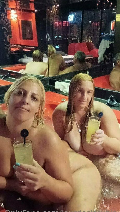 lourdeslarubia pornstar top picture