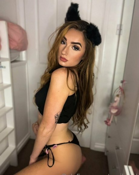 aprilopal model perfect gallery