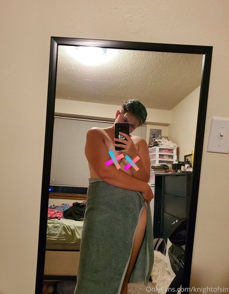 knightofsin naked model galleries