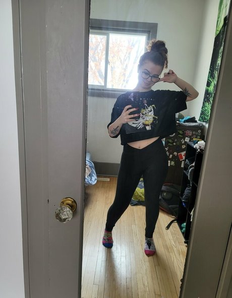 freeartieeros xxx model images