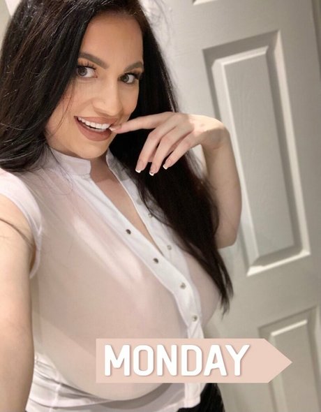 JasmineJamesx erotic actress pic