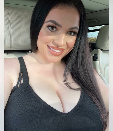 JasmineJamesx naked pornstar images