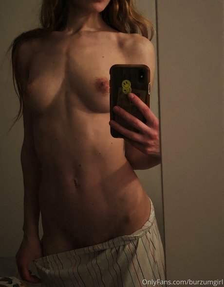 burzumgirl model porn photo