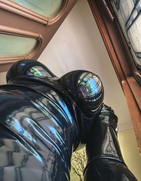 latex alina pornstar beautiful pictures