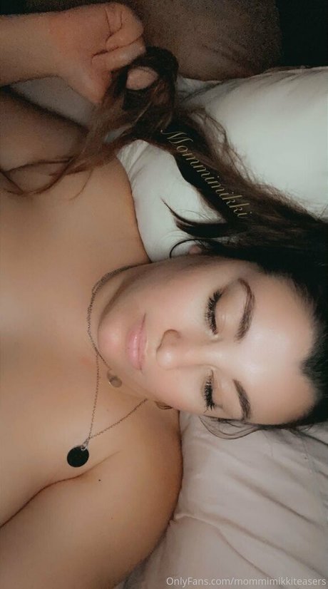 mommimikkiteasers pornstar nude galleries