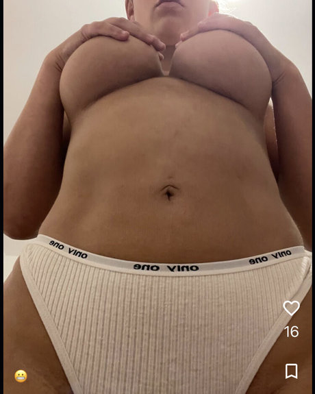 Marie no Profile pic