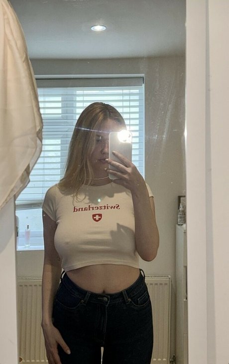 Babycsea hot pornstar pic