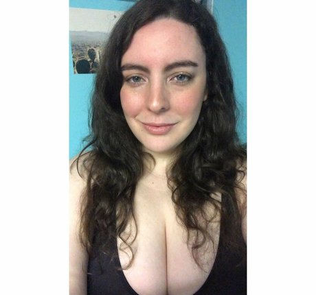 Kara Greene_ adult model images