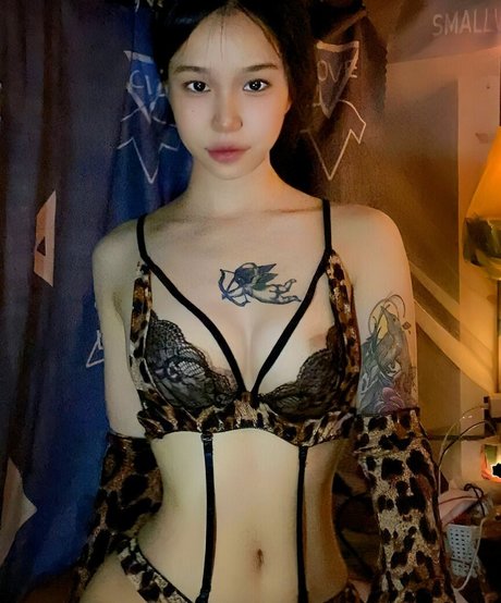 Jaelynn Lee pretty model pics