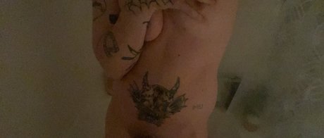 satansmaster model adult image