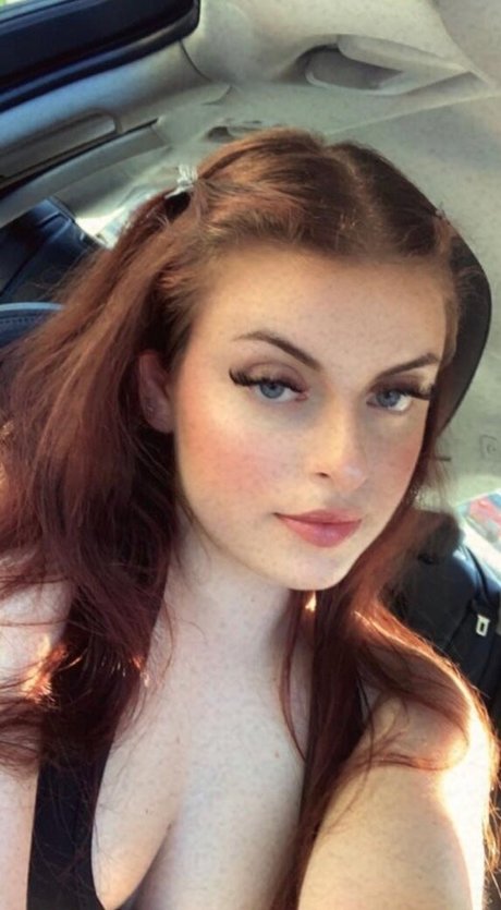 Sweetlittlealexia pretty model picture