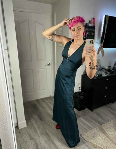 adriennedriggs pornstar img