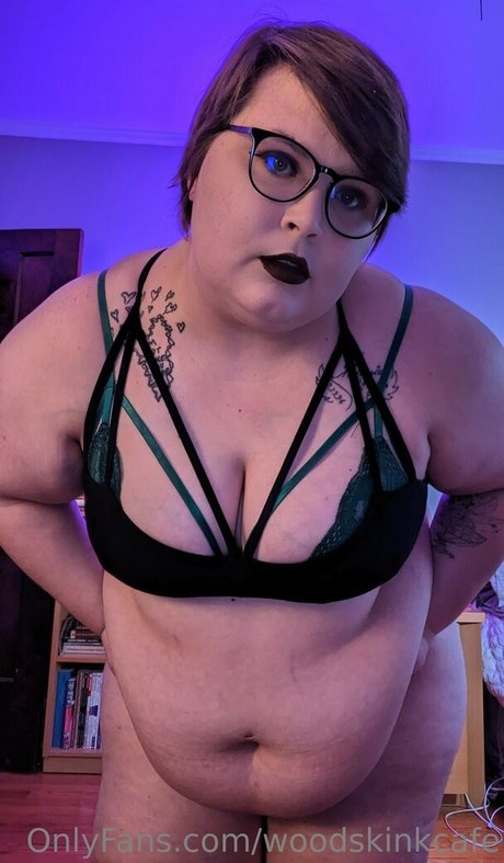 woodskinkcafe hd star photo