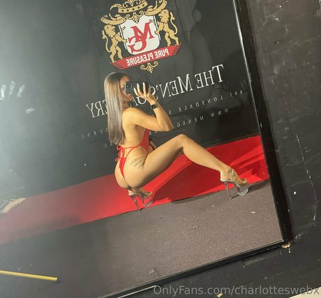 charlotteswebx erotic star galleries
