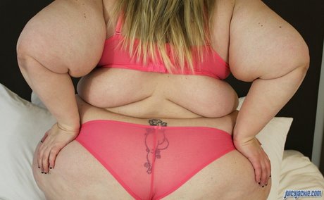 ssbbwjuicyjackie naked star img