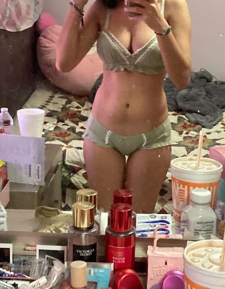 carmennl0ve pornstar adult galleries