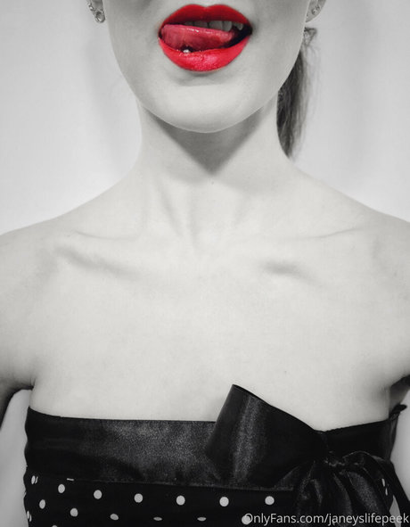 janeyslifepeek free model galleries