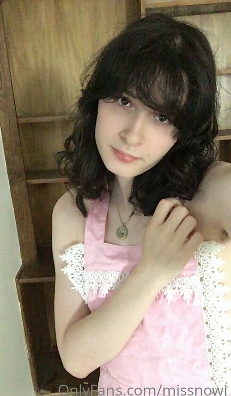 missnowi model exclusive photos