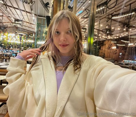 miastarsvip model porn picture