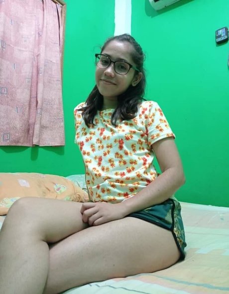 cuteteensgroup1 star adult pictures