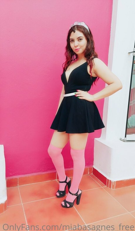 miabasagnes free pornstar nude pictures