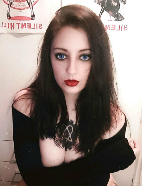 lulunight star sexy photo