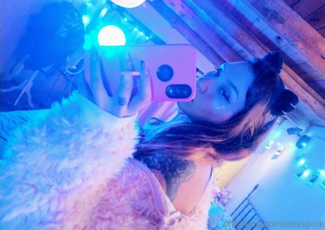 desspink erotic pornstar pics
