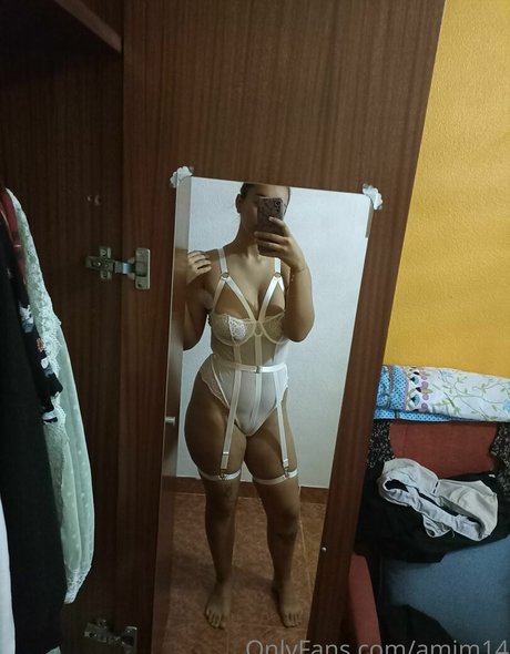 amjm14 model beautiful photo