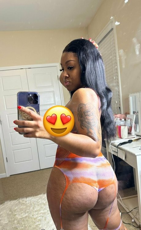 xxxlilred pornstar erotic images