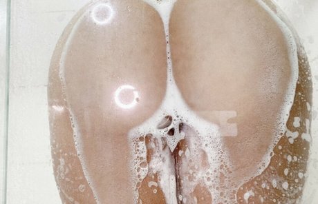 Maria Eduarda Carniello top model pictures