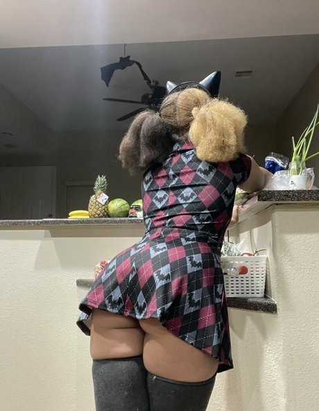 Kikicheea art pornstar gallery