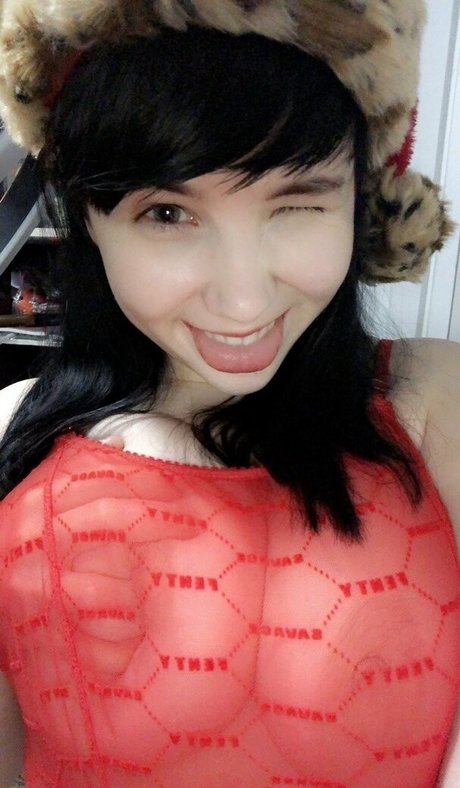 invadernoodles top pornstar pic