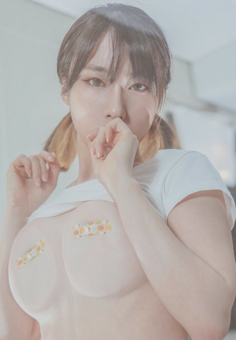 u hyeeee 03 high quality actress img