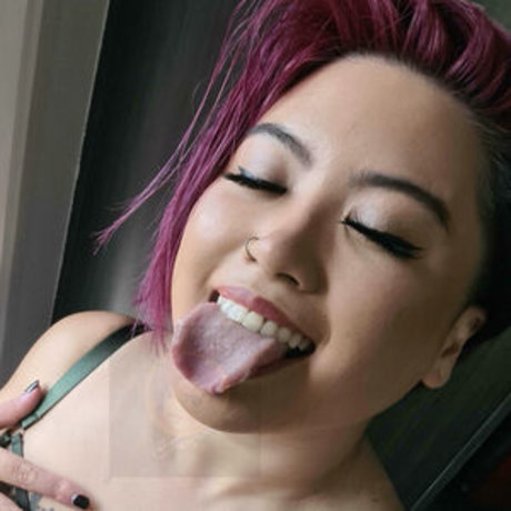 Theofficialhoney model sexy photos