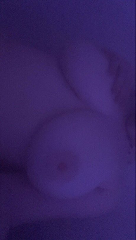 Hioobs hot pornstar pics