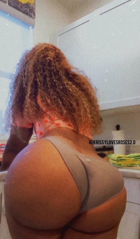 Krissylovesroses model top images