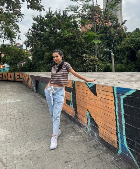 Ana Henao xxx pornstar photo