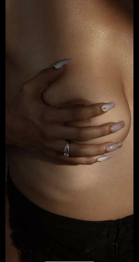 Hannah McClean model nudes archive